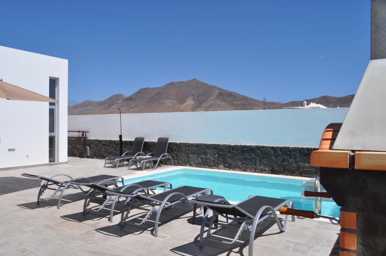 Villa Castor Playa Blanca  Extérieur photo
